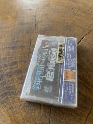 ÖZCAN DENİZ - BEYAZ KELEBEĞİM - KASET (JELATİNİNDE)