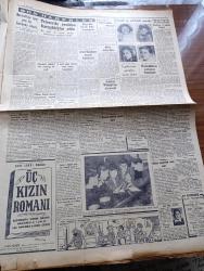 Cumhuriyet Gazetesi - 20 Kasım 1953 - Bir Düello Yazanlar Nadir Nadi Başmakale - Demokrat Parti Grubunun Dün Verdiği Karar - Dün Gece Kazlıçeşmede Banliyö Treni Çarpıştılar Fotoğrafı - Safa Kılıçlıoğlu Hakkında Dün Dava Açıldı - Komünistlerin Kore'de 135 Türk Esirini Şehit Ettikleri Bildiriliyor Fotoğrafı -  Büyük Otomobil Yarışı Bugün Öğleyin Başlıyor Haritası - İlköğretim İçin 12 Senelik Bir Program Hazırlanıyor - Beyaz Köşkte Oturanlar Yazan Rikkat Köknar Yazı Dizisi - Demokrasi Ve Hamam Hikayesi Yazan Burhan Felek Köşe Yazısı - İstanbul'da Atletizm Cemiyeti Kurulurken - İstanbul Belediyesi Şehir Tiyatroları Dram Kısmında Yavru Kartal Komedi Kısmında Onu Çok Seviyordum Oyunu - Yeni Ses Opereti Yutmazoğlu - Muammer Karaca Cibali Karakolu Oyunu - Şöhret Fabrikatörü Guido Orlando - Maltanın 4000 Sene Evvelki Yeraltı Mabedlerinde Yazan Abidin Daver - Çapamarka - Star Traş Bıçağı - Çeşit Mağazası - Gözen Kremleri