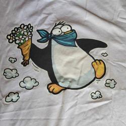SIFIR KULLANILMAMIŞ PENGUEN DERGİSİ DÖNEMİ TİŞÖRTÜ. XL BEDEN. ÇOK NADİR. EŞSİZ.