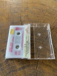 ARİF SAĞ - BİZ İNSANLAR KERBELA - KASET