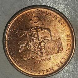 TÜRKİYE   1972  10 KURUŞ   HATIRA  SABAN KILIÇTAN ÜSTÜNDÜR.