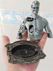 Metal görünümlü Arnold terminatör figür biblo. Metal küllük İstanbul görselleri. Kullanılmamış Yeni ürünler