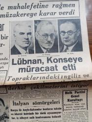 Cumhuriyet Gazetesi - 26 Ocak 1946 - Komisyon Kurunuz Yazan Nadir Nadi Başmakale - Güvenlik Konseyinin Dünkü Mühim Kararı - Konsey Rusya'nın Şiddetle Muhalefetine Rağmen İran Meselesini Tetkik Ve Müzakereye Karar Verdi - Konseyde Dünkü Tartışmalar - Bevin Şöyle Bağırdı Küçük Bir Devletin Sesini Duyurmasına Mani Olmamak Lazım - Lübnan Konseye Müracaat Etti - Lübnan Fransız Ve İngiliz Kuvvetlerinin Topraklarından Çekilmesini İstiyor - Madam Çan Kay Şek 10 Rus Generaline Nişanlar Verirken Bir Nutuk Söyledi - İtalyan Sömürgeleri - Belediye Dün Et Narkını Söyledi - Yunanistan 14 Milyar Dolar Tazminat İstiyor - Amerikalı Gözüyle Bugünkü Türkiye Yazan Summer Welles - Şehir Tiyatrosunda Küçük Şehir Sahneye Koyan Muhsin Ertuğrul - Sirkeci Konya Lezzet Lokantası - Miskinler Tekkesi Yazan Reşat Nuri Güntekin Yazı Dizisi - Kızıl Saçlı Kadın Bugün Elhamra Sinemasında - Cemal Tollu Sergisi Ve Bursa - Şevket Yolcular Bedia Zeynep Garden Barda - Bugünkü Radyo Programı - Bulmaca - Borsa