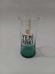Yeni rakı ustaların karışimi bardak
