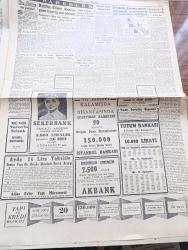 Cumhuriyet Gazetesi - 11 Kasım 1956 - Rus Askeri Macar İhtilalcilerine Katılıyor - Milliyetçiler Dün Uranyum Madenlerini Havaya Uçurdular - Büyük Atatürk'ü Dün Saygı İle Andık -  Sevgili Milleti Dün Sabah Büyük Atanın Mezarı Önünden Geçiyor Fotoğraf - Amerika 5 Li Konferansa Yanaşmıyor - Cumhurbaşkanı Celal Bayar Anıtkabir'e Çelenk Koyarken Fotoğraf - Suudi Arabistan Kralının Kardeşi 50 Bin Dolara Kiralanan Uçakla Geldi Fotoğraf - İsrail 50 Milyon Dolarlık Mısır Silahı Ele Geçirdi - başbakan Adnan Menderes Dün Amerikan İngiliz Elçilerine Görüştü - Gaz Benzin Ve Motorin Tevzie Tabi Tutuluyor - Don Camillo'nun Küçük Âlemi Yazan G. Guareschi Yazı Dizisi - Hariçte Sekiz Fabrika Kapatılıyor - Şekerbank İkramiyesini Zeki Müren Kazandı Fotoğraf - Bursa Bir Tiyatro Binasına Kavuşuyor - Haftanın Şakaları Yazan Burhan Felek - Tarihin Tarihi İmparatoriçe Ojeni Yazan Alain Decause