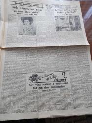 Cumhuriyet Gazetesi - 29 Mayıs 1949 - Dörtlerin Toplantısı Cumhuriyet Başmakale - Ordumuza Dair Yeni Teşkilat Kanunu - Rusların Adana'dan Moskova'ya Kaçırmak İstedikleri Kadın Sanovber Karyağdı - Afganistan'da İstiklal Yıldönümünde - Batılıların Almanya Hakkında Sovyetlere Yaptıkları Teklif - Meclis Atıf İnan'ı Sorumlu Görmedi - İstanbul'un 496. Fetih Yıldönümü Bugün Törenle Kutlanıyor - İngiliz Charlton Takımı Fenerbahçe'yi 3 0 Yendi Fotoğraf - Yaşar Doğu Ve Celal Atik Güreş Kampını Terketti - Fatih Sultan Mehmet'in Şiirleri Yazan Refik Ahmed Sevengil - Yaş Ve Baş Yazan Falih Rıfkı Atay - Haftanın Şakaları Yazan Burhan Felek - Araplarla Yahudiler Uzlaşamadılar - Celal Bayar Eskişehir'de - Taksim Belediye Gazinosu Yazlık Kısmı Açıldı - Sanovber Gassanov'un Macerası Mülakatı Yapan Şemsi Belli - Deniz Müzesinde Neler Gördüm Yazan Metin Toker - Safiye Ayla Mefharet Yıldırım Lale Aile Bahçesinde - Müzeyyen Senar Işıl Ve Mustafa Çağlar Cağaloğlu Çiftesaraylar Bahçesinde - Austin Kamyonları