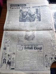 Cumhuriyet Pazar Gazetesi - 12 Nisan 1953 - Yedi Dakika Yazan Doğan Nadi Köşe Yazısı - Renkli Karikatür - Petrol İşlerinde Yeni Gelişmeler - Amerikan Bayrağına 49. Yıldız İlave Edilecek Mi - Haftanın Şakaları Yazan Burhan Felek - Dünya Edebiyatından Seçme Hikayeler Şeftali Çiçeği Yazan Su Şih - Bizim Yıldızlar Neriman Köksal Fotoğraf - Alida Valli Dünya İtham Ediyor Filminde Fotoğraf - Meyhane Köşeleri Filminin Başartisti Saliha Tekneci Fotoğraf - Bu Kadın Benimdir Filminin Bir Sahnesinde Talat Artemel İle Fatma Bilgen Fotoğraf - Errol Flynn İle Meşhur Sinema Artisti Gina Lollobrigida Don Juan Filminde Fotoğraf - Ev Kadın Moda Köşesi - Asırların Ve Eserlerin Üstünden Bakan Bir Sanatkar Mimar Sinan Yazan Samih Nafiz Tansu - Bir Balo Hatırası Yazan Fuad Duyar - Şimdi De Bir Kadın Erkek Oldu Fotoğraf - Bu Adama Niçin Devrin En Büyük İnsanı Diyorlar Dr. Schweitzer Fotoğraf - Dünyanın En Güzel Zenci Kızı İsabelle Fotoğraf - İster İnan İster İnanma Çizen Yazan Ripley