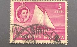 Singapur Pulu - Singapore Stamp -  Postadan Geçmiş Pul Filateli - DAMGALI - KRALİÇE II. ELIZABETH RESİMLİ, YELKENLİ GEMİ TEMALI PUL, 5 PARA - YABANCI PULLAR, NOSTALJİK DOĞUM GÜNÜ HEDİYESİ