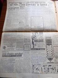 Cumhuriyet Gazetesi - 14 Kasım 1957 - İstanbul'a Dair Yüksek Seçim Kurulunun Kararı - Demokrat Parti Grubu Bugün İki İmtihanını Veriyor - İtalyan Sefaretinde Resmi Kabulde Celal Bayar Ve Adnan Menderes Fotoğrafı -İtalyan Cumhurbaşkanı Gioavanni Gronchi Bugün Şehrimize Geliyor - Japonya'dan İstanbul'a 4,5 Senede Gelebilen İki Amerikalı Kadın Estaline Davis Ve Cornelia Hoppe - Sanatkar Cahide Sonku İhsan Doruk'u Dava Ediyor - Osman Bölükbaşı Mezuniyet İstedi - Tiyatro Festivali - Milli Piyangonun 29 Ekim Talihlileri  - Ingrid Bergman - Nuri Demirağ Dün Vefat Etti- Süveyş Harbi İsrail'e Kaça Malolmuş - Çocuklarımız İçin Yazan Burhan Felek - Günün Adamı Felix Gaillard - Poyraz Fırtınası Marmara'da Kazalara Sebebiyet Verdi - Milli Takım Tek Seçicisi Eşfak Aykaç Kadroyu Pazartesiye Açıklayacak - Film Yıldızı Deniz Tanyeli Puro Tuvalet Sabunları Kullanıyorum Diyor - Real Madrid Mağlup - Beylerbeyi Sahasında Hadise - Pe Re Ja Limon Kolonyası - Yeni Karamürsel Mağazası - Apikoğlu Sucukları