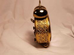 MASA SAATİ, DANTELALI ENDER BULUNAN ELİPS FORMUNDA ALMAN ''GOLDBÜHL'' ÇALIŞAN SAAT 358