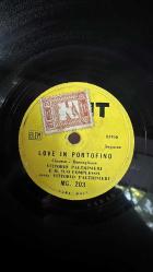 DOMENICO MODUGNO * LOVE IN PORTOFINO &  SOLE,SOLE,SOLE * 78'lik PLAK *