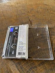 MEYRA - BAŞKA BİR KADIN - KASET