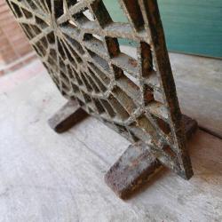 Döküm Demir Şomine Siperi,Ates Siperi Eski