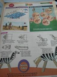 Hürriyet Gazetesi Hürriyet Çocuk Kulübü Gazetesi Doğum Günü Gazetesi -11 Eylül 2010- Disney on ice buz gösterisi için İzmir ve Ankara'dan kazananların listesi- bayramınız Şeker gibi olsun-çılgın mucitler-körling-moda alışveriş- çanta hediyeli ayakkabılar-okullar açılacak-şimşek Hırsızı kitabını okuyun- çılgın Hırsızı izleyin-sevdiğiniz karakterler de bizimle okula geliyor- kendisini temizleyen bitki-içinizdeki gücü uyandırın-sarımsaklı dondurma-robot öğretmenler- eski bayramları merak eden var mı- yaşayan müzede Şeker gibi bir bayram- sudoku-origami-ibrahim Kutluay ve arkadaşları ile basketbol şenliği-istanbul Optimum çocuk kulübünde Hayat bir bayram