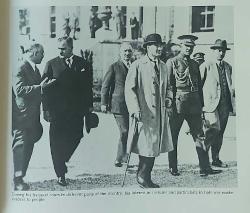 Atatürk 100. Yıl Albümü / Atatürk Centennial Album