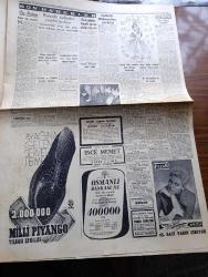 Cumhuriyet Gazetesi - 21 Aralık 1957 - Demokrat Partililer İktisadi Gidişi Tenkit Ettiler - Elazığ Basını Sönüyor - Kıbrıslı Rumlarla Vali Foot Arasında Dostluk Arttı - Şam Türkiye'ye Yeni Bir Nota Verecekmiş - NATO Kararlarına Muhalefet Başladı - Kayseri'nin Bir Köyünde 48 Çocuk Kızamıktan Öldü - Cibalide Yangın Fotoğraf - 20. Asırda Hakiki Bir Robenson Nakleden A.  Cemaleddin Saraçoğlu Yazı Dizisi - İstanbul Hilton Çocuk Çayı - Van Özalp'ta 33 Vatandaşın Kurşuna Dizilmesi Hadisesi - Cezayirde Kanlı Savaş Şiddetlendi -  Zaruri İhtiyaç Maddeleri - Sanatkar Celal Şahin Aleyhine Babalık Davası Açıldı - Devlet Tiyatrosu İstanbul'a Geliyor - Günün Ansiklopedisi - Fenerbahçe Ankara'da Galatasaray'a 47 45 Mağlup Oldu - Kıbrıs'ta Şöhretli Türk Takımı Çetinkaya İngiliz Hava Kuvvetlerini 3 1 Yendi - Beşiktaş Adalet Yarın Şeref Stadında Oynayacak - Vakko