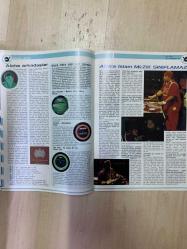 BLUE JEAN DERGİSİ -  N'SYNC MARILYN MANSON - MARILYN MANSON - JENNIFER LOPEZ - SEX PISTOLS - BLUEVOLE - MARC ANTHONY - BACKSTREET BOYS - RED HOT CHILI PEPPERS - EMINEM - MADONNA - SHELLAC - QUEENS OF THEA STONE AGE - 90 SAYFA - POSTERLER VE ÇIKARTMA EKİ YOKTUR