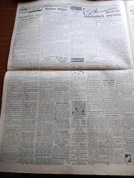 Cumhuriyet Gazetesi - 22 Şubat 1955 - Hükümet Primli Turizm Dövizi İgdaş Ediyor - İzmirde Dün Görülmemiş Bir Med Hadisesi Vukubuldu - Celal Bayar Ve Eşi Pakistan Genel Valisi Gulam Muhammed'in Karaşi'de Verdiği Bir Ziyafette Fotoğraf - Gazeteciliği Şah Olmaya Tercih Eden İran Tahtının Varisi Prens Ali Fotoğrafı - General Van Fleet Dün İstanbul'a Geldi - Hemşire Okulunun 30. Yıldönümü Kutlandı Fotoğraf - İkinci Elektrik Santrali Yer Altında Kurulacak - Sisli Ufuklar Yazan Taylor Caldwell Yazı Dizisi - Bir Hekimimizin Cevabı Yazan Burhan Felek Köşe Yazısı - Bu Haftaki Maçlar Devre Sonuna Bırakıldı - 1954 1955 Yunus Nadi Mükafatı En Güzel Fikir Yazısı - Ordu Takımı Kampına İltihak Eden Futbolcular - Avare Filmi Sümer Sinemasında - Bir Bekarın Sevgilileri Yazan Maurice Dekobra Yazı Dizisi - Günün Resimleri - Resimli Roman Gangsterler Yatağı Yazan George Simenon - Otomobille Maça Çıkış Fotoğraf - Milano'nun Savoy Otelinde 26 Ressam Gina Lollobrigida'nın Resimlerini Yapıyor Fotoğraf - Shell