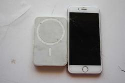 APPLE İPHONE 6  A1586 VE POWERBANK  CEP TELEFONU DETAYLAR ACIKLAMADA  (ANTİK KOLİ 8