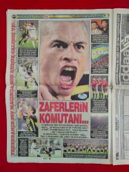 Fenerbahçe 2-0 PSV Eindhoven, Liverpool 8-0 Beşiktaş, Galatasaray - 8 Kasım 2007 - Fotospor Gazetesi - Tam Gazete