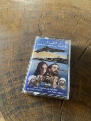 İSTANBUL KANATLARIMIN ALTINDA FİLM MÜZİKLERİ - TULUYHAN UĞURLU - KASET