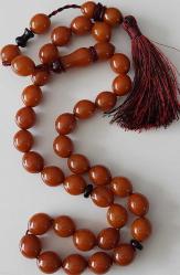 OSMANLI DÖNEMİ OBJEDEN YAPILMA KAHVERENGİ RENKLİ MÜTHİŞ İŞÇİLİKLİ MUHTEŞEM ÜÇ YEDEK DANELİ SIKMA KEHRİBAR TESPİH 1R1AA1R1 ÇOK NADİR