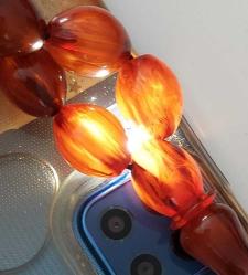 OSMANLI DÖNEMİ MÜCEVHER KUTUSUNDAN YAPILMA BULUTLU ALACA RENKLİ MÜTHİŞ İŞÇİLİKLİ MUHTEŞEM GÜMÜŞ PÜSKÜLLÜ SIKMA KEHRİBAR TESPİH 1W2RR1A ÇOK NADİR