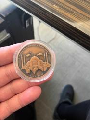 AYASOFYA-İ KEBİR CAMİİ ŞERİFİ'NİN YENİDEN İBADETE AÇILIŞI HATIRA PARA SETİ - GÜMÜŞ VE BRONZ DARPHANE ORJİNAL KİTİYLE BİRLİKTE