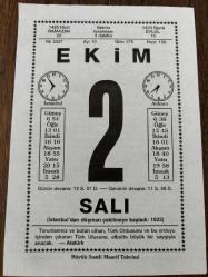 2 EKİM 2007 - TAKVİM YAPRAĞI - DOĞUM GÜNÜ HEDİYESİ - BÜYÜK SAATLİ MAARİF TAKVİMİ - ATATÜRK - AHMET ALTÜMSEK - İŞGAL KUVVETLERİ İSTANBULDAN AYRILMAYA BAŞLADI - MAHATMA GANDİ DOĞDU - YAKUP KEPENEK