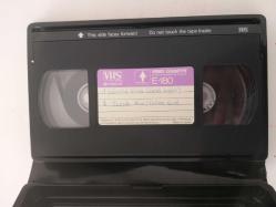 TOPRAK ANA ( Fatma Girik, Tamer Yiğit) // GÜNAHA GİRME ( Ferdi Tayfur, Serpil Çakmaklı)  VHS Film - Kaset  ( 2 Film bir arada - Çekimdir )