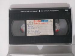 AYŞEM ( İbrahim Tatlıses, Hülya Avşar )  / BİN KERE ÖLMEK ( Mahmut Hekimoğlu, Melike Zobu ) VHS Film - Kaset  ( 2 Film bir arada - Çekimdir )