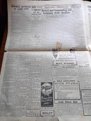Cumhuriyet Gazetesi - 22 Ağustos 1946 - Dikkat Edilecek İki Nokta Yazan Nadir Nadi Başmakale - İngiltere de Dün Rusya'ya Nota Verdi - Amerikan Notasının Metni Dün Neşredildi - İzmir Fuarının Açılışından Fotoğraflar - Başbakan Recep Peker İle Demokrat Parti Genel Başkanı Celal Arasındaki Dün Geceki Mülakat - Memlekette İşsizlik Gittikçe Artıyor Mu - Ekmeklerin Bozukluğu - Arnavutların İstekleri Dün Konferansta Enver Hoca Dinlendi - Milli Kalkınma Partisi İsmini Değiştiriyor - İsmail Dümbüllü Tiyatrosu Bu Akşam Kadıköy Süreyya Bahçesinde - Sadi Tek Tiyatrosu Bu Gece Üsküdar Doğancılar Ayparkta - Yavuz Sultan Selim Ağlıyor Yazan Feridun Fazıl Tülbentçi Yazı Dizisi - Irak'ta Zelzele - Tekel Satış Yerleri Kapatılıyor - Yaylım Cemal Nadir Renkli Karikatür - Bugünkü Radyo Programı -  Münir Nurettin Selçuk Ve Raşid Rıza Tiyatrosu Cağaloğlu Çiftesaraylar Bahçesinde - Ayda Sönmez Ve Nermin Özses Doğan Plaj Ve Gazinosunda - Bugünkü Radyo Programı - Ali Muhiddin Hacı Bekir - Borsa
