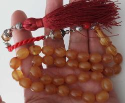 OSMANLI DÖNEMİ BİBLODAN YAPILMA BAL KÖPÜĞÜ RENKLİ MÜTHİŞ İŞÇİLİKLİ MUHTEŞEM SİSTEM PÜSKÜLLÜ SIKMA KEHRİBAR TESPİH 1BB1DD1 ÇOK NADİR