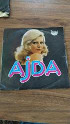 Ajda Pekkan/45 lik dönem palavra palavra
