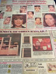 HÜRRİYET GAZETESİ HÜRRİYET KELEBEK GAZETESİ DOĞUM GÜNÜ GAZETESİ - 11 MART 1977 - 1977’nin fotoroman kralı ve kraliçesi seçiyoruz-arkadaşlarınızı kırmadan nasıl eleştirirsiniz-Belçika basını dönüşü övüyor-Türkan Şoray-bir yaz gecesi adlı defile-yeni moda özellikleri-Serif Sayın-zeynel akoğlu-Çekmece gören raflar-zayıflama kulübü-tarçınlı çörek tarifi-tuzu biberi-yarınki falnız-Çekmece işi gören raflar- Türkeşine gelmiş bir kadın uzun süre genç görünebilir-kuru ciltler-yağlı ciltler-Koç-boğa-terazi-akrep-yengeç-oğlak-başak-aslan-balık