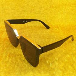 AQUA.DI.POLO 2001 SİYAH RENKLİ GÜNEŞ GÖZLÜĞÜ , EL YAPIMI HARD CASE DERİ KILIFLA BERABER