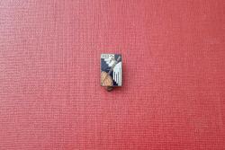 ESKİ - 1883.MARMARA ÜNİVERSİTESİ ROZETİ - MADALYA ( SICAK MİNELİ MODEL ) C994