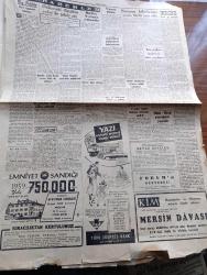 Cumhuriyet Gazetesi - 4 Şubat 1959 - Yazık Oldu Yazan Nadir Nadi Başmakale - Bütçe Encümeninde Demokrat Partililer Dün De Basına Hücum Ettiler - Başbakan Adnan Menderes Park Otelde Demokrat Parti Geçici İl İdare Kurulu Üyeleri İle Birarada Fotoğrafı - Türkiye'de Bulunan Amerikalılar 4 Yılda 252 Suç İşlediler - Üsküdar Sahili İle Kızkulesi Arasında Sur Temelleri Üzerinde Kurulacak 20 Metrelik Atatürk Anıtı - Fatin Rüştü Zorlu Dün Yunan Elçisi İle Görüştü - Sinemasında Biletlerine Yüzde 50 70 Zam Oldu - Şahane Klüpte Çıkan Hadise - Dünyanın İlk Korsan Kruvazörü Gazi Hamidiyenin Şanlı Maceraları Derleyen Cemaleddin Saraçoğlu Yazı Dizisi - Milli Türk Talebe Birliği Kongresi Yeni Bir Çıkmaza Girdi - Uluç Ali Yazan Halikarnas Balıkçısı Yazı Dizisi - Yahya Kemal'in Sandıkları Mühürlendi - Partiye Kaydolma Yazan Burhan Felek Köşe Yazısı - Hula Hoop Yarışması Yapıldı - Radar İceberglere Karşı Giriştiği Mücadeleyi Kaybetti - İstanbul Belediyesi Şehir Tiyatroları Dram Kısmında Köprüden Görünüş