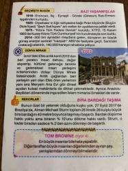 13 ŞUBAT 2020 - TAKVİM YAPRAĞI - DOĞUM GÜNÜ HEDİYESİ - BÜYÜK SAATLİ MAARİF TAKVİMİ - HATAY, ANTAKYA - ERZİNCAN VE GİRESUN RUS-ERMENİ İŞGALİNDEN KURTULDU 1918 - KIBRIS TÜRK FEDERE DEVLETİ KURULDU 1975 - EFES - BİRA BARDAĞI TAŞIMA - TOM BROWNE