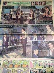 HÜRRİYET GAZETESİ HÜRRİYET KELEBEK GAZETESİ KELEBEK EV GAZETESİ DOĞUM GÜNÜ GAZETESİ - 12 NİSAN 1985 - televizyon dizileri dehşet saçıyor-Mehmet erikçi-Havva kopan-Hürriyet foto roman yarışması Türkiye ikincisi Yalçın ener-İzzet Günay-Yüksel uzel-Prof. Dr. Adnan Ziyalar-Kamil başaran-vurun kahpeye-Fatma Girik-muhteşem demirağ-Salih kırmızı-beyaz gece-Cemil İpekçi-Yaprak Özdemiroğlu-Hülya yiğitalp-Profesör Dr. Kemal alemdaroğlu-safra kesesi taşı ilaçla erimez-ultrasonografi nedir-kelebek falz-Adile teyze-Adile Naşit-intikam meleği-Azize Belgin-Cemal Dündar-Nihat işiten- günlük dalga-deve Cafer-avanta Leyla-Milas ticaret Lisesi-bilgisayar ailesi-Şakir fakir-Talat Bulut-İsmet Ay-Özcan Özgür-Bülent bilgiç-Sezen Aksu