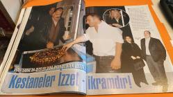 HAFTA SONU DERGİSİ - 19-25 KASIM 2003 - GÜLBEN ERGEN - SEZEN AKSU - KAYA ÇİLİNGİROĞLU - HÜLYA AVŞAR - RAHMI KOC – SAKIP SABANCI – SEMA DOGAN – TAYLAN BILGEL – MUSTAFA KOC – CAROLINE KOC – ASLI ERSU – SERRA MERZECI – TULIN ERDOGAN DEMIRÖREN – SEMA HAT ARSEL – ALI KOC – TUNCAY ÖZILHAN – ERDOGAN DEMIRÖREN – ZEYNEL ABIDIN ERDEM – NEVZAT AYAZ – NAMIK KEMAL ŞENTÜRK – MAHSUN KIRMIZIGÜL – MEHMET ÖZDILEK – MEHMET NURI YILMAZ – ORHAN OĞUZ – SEDEFHAN OĞUZ – INAN KIRAÇ - HÜSNÜ CAN – CEM HAKKO – BERNA SAĞLAM – SELMA GÜNERİ – UMUT SEZGİN – YUSUF SEZGİN – ŞENAY AKAY – BUĞRA ÖZÇETİN – ÖZKAN UĞUR – VATAN ŞAŞMAZ - 82 SAYFA