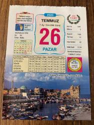 26 TEMMUZ 2020 - TAKVİM YAPRAĞI - DOĞUM GÜNÜ HEDİYESİ - BÜYÜK SAATLİ MAARİF TAKVİMİ - Adana, Yumurtalık, Ayas Kalesi - AĞAÇ NAKLİ - 1906- İlk Türk dağcısı Ali Vehbi Türküstün, Alp Dağları'nın en yüksek noktası olan Mont Blanc zirvesine tırmanan ilk Türk oldu - 1951 - Türkiye'deki ilk petrol Raman Dağı'nda bulundu - 2004- İngiltere soyu tükenmekte olan canlıların DNA şifrelerini dondurarak saklamayı amaçlayan 