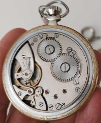 İSVİÇRE MENTOR MARKA ORİJİNAL ANTİK MUHTEŞEM BAKIMLI AKTİF KOLEKSİYONDAN ÇIKMA ALTIN KAPLAMA KURMALI KÖSTEKLİ CEP SAATİ RRR1AA1