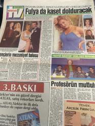 HÜRRİYET GAZETESİ HÜRRİYET KELEBEK GAZETESİ KELEBEK TV GAZETESİ DOĞUM GÜNÜ GAZETESİ - 20 NİSAN 1993 - Hülya Avşar-Turgut Özal-Özal’dan acı der-rüstem Batum-çift gömlek modası eğiliyor-Haydar dümen-Genco erkal-Füsun Erbulak-haşim Öz-Altay uluışık-Deniz Baykal-Tayyar Yıldız-Ayşe Sarıkaya-Saffet Yılmaz-sevgili güzin abla-gündüz Tezmen- Ata nirun-muhteşem nejad-Arthur Miller-Kristof Kolomb-kürşat başar-Rana elik-Müge Oruçkaptan-Güler Kazmacı