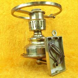 RETRO GAZ LAMBASI FORMUNDA PİRİNÇ DUVAR APLİK