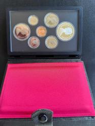 Kanada 1983 Royal Mint Proof Çift Dolar Seti –  Edmonton Oyunları  Temalı – Sertifikalı, Kutulu. 1983 Royal Canadian Mint Proof Double Dollar Set – Edmond Games Commemorative Edition
