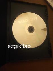 mad city dvd  (PC'de izlenmiştir/denenmiştir) dustin hoffman john travolta  mia kirshner robert prosky alan alda (costa gavras)  çılgın şehir dvd