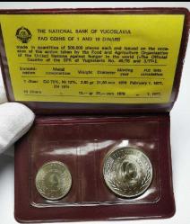 Yugoslavya 1971 10 ve 1 Dinar FAO Kendi Özel Tanıtım kitinde