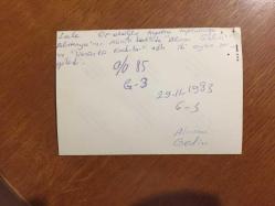 SİNEMA ve TİYATRO SANATÇISI LALE ORALOĞLU'NUN ORİJİNAL 2 ADET FOTOĞRAFI ve HABER METNİ, 3'LÜ SET - 13 x 9 cm EBADINDA - LALE ORALOĞLU'NUN ''ALMAN GELİN'' ve ''VENÜSLÜ KADINLAR'' PİYESİNİ MÜNİH'TE 2000 KİŞİ İZLEDİ, 29 KASIM 1983