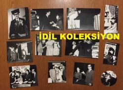SİNEMA ve TİYATRO SANATÇISI LALE ORALOĞLU'NUN TİYATROSUNDA GENÇ TİYATROCULARIN SAHNE ALDIĞI BİR OYUNDAN ORİJİNAL 12'Lİ FOTOĞRAF SETİ - FOTOĞRAFLARIN EN BÜYÜĞÜ 14 x 9 cm ve DİĞERLERİ GÖRÜLDÜĞÜ GİBİ ÇEŞİTLİ YAKIN EBATLARDA - ZENGİN EVİ, FAKİR MUTFAĞI